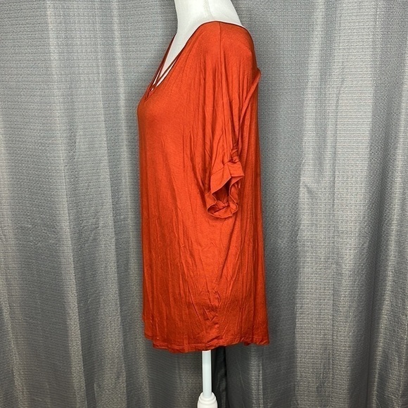 ACTIVE USA BURNT ORANGE CASUAL SHORT SLEEVED VNECK TSHIRT MEDIUM - Picture 4 of 9